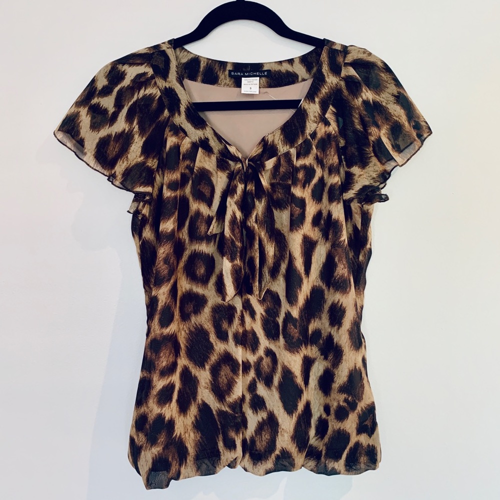 Sara Michelle top